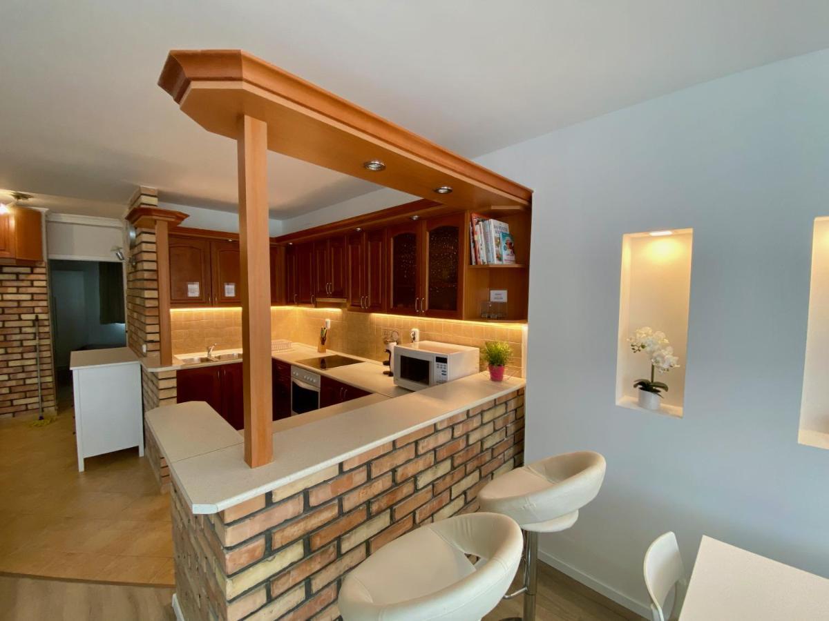 Bonita Apartman & Garage بالاتونفوريد المظهر الخارجي الصورة