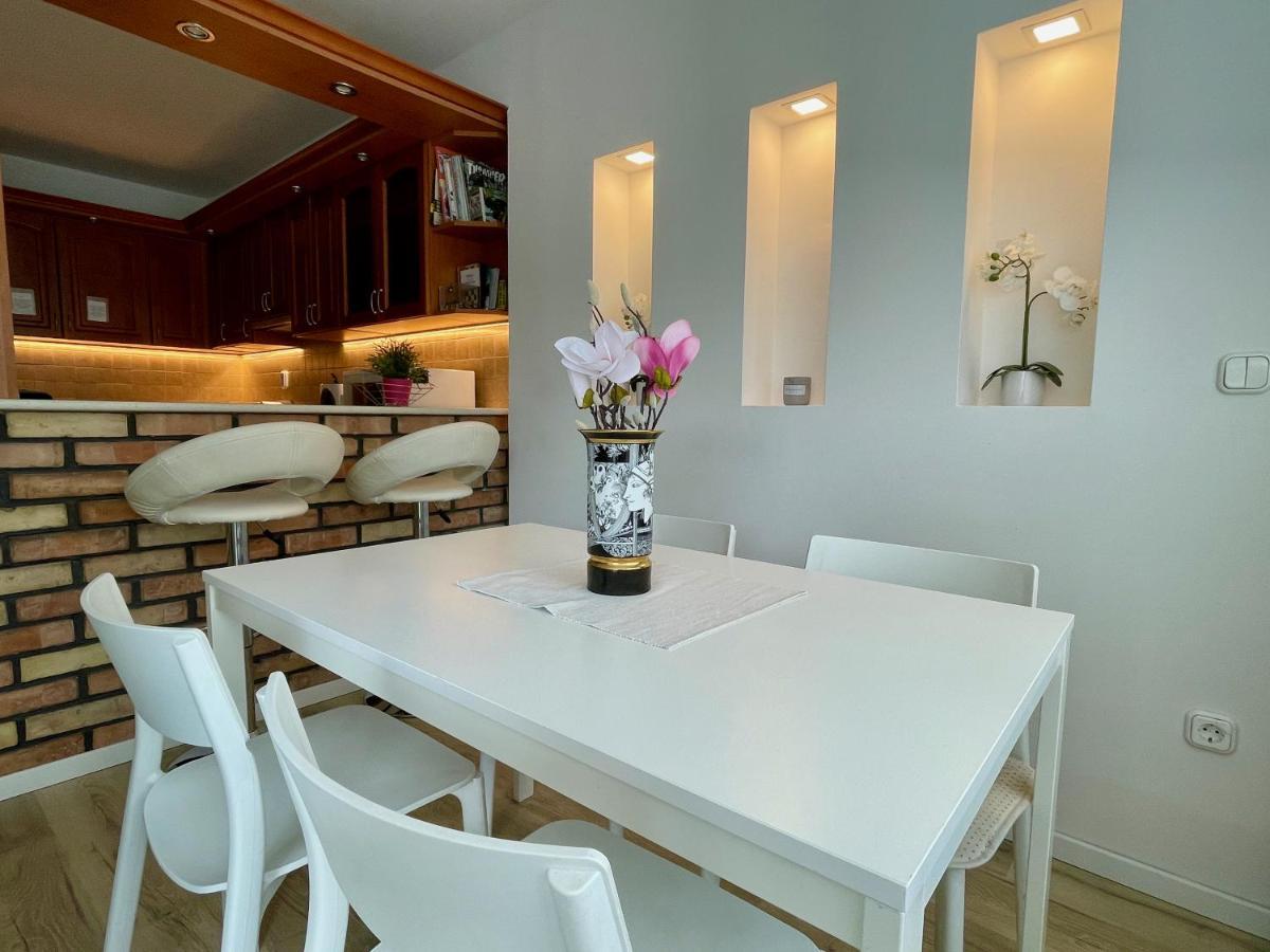 Bonita Apartman & Garage بالاتونفوريد المظهر الخارجي الصورة